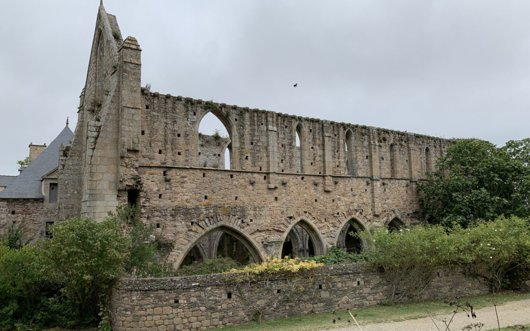 Jour No. 13 - Le malheur nous attend ? - Abbaye Maritime de Beauport