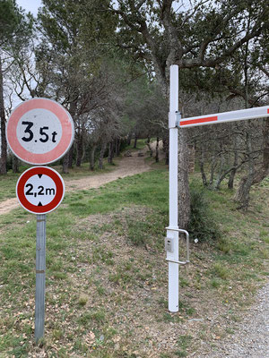 Höhensperre am Ermitage Saint-Ferréol de Céret