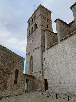 Ibiza, iglesia en el casco antiguo