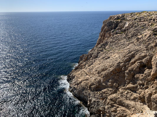 Uitzicht op zee, bij de vuurtoren, Cabo de Barbaria, Formentera