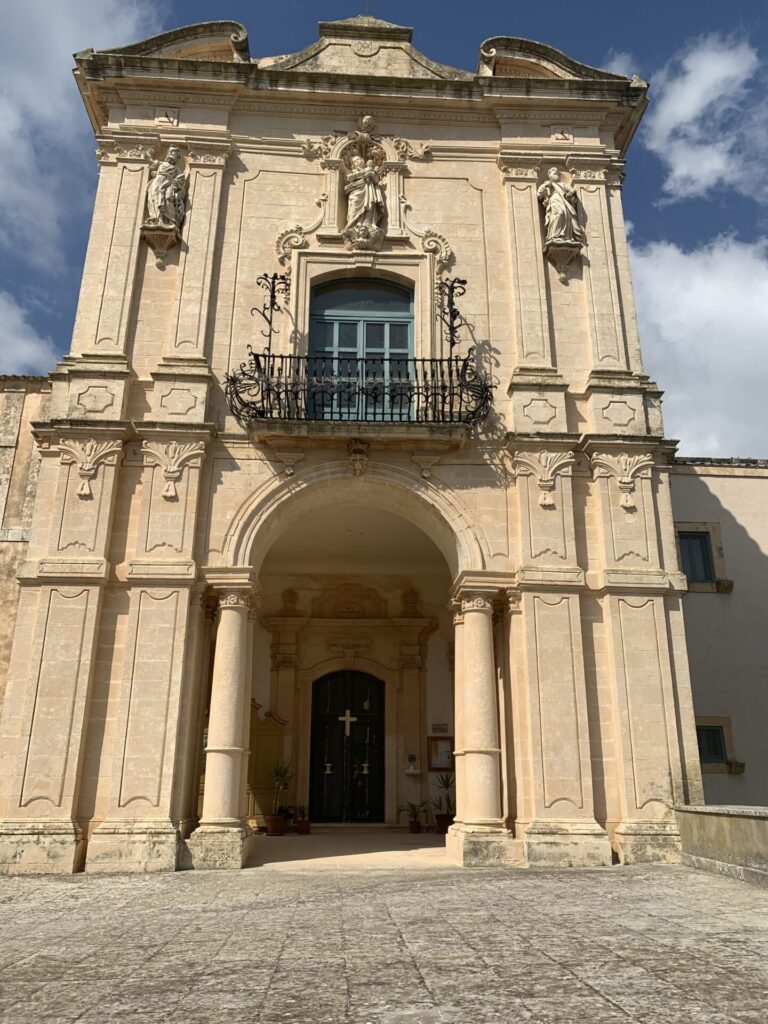 Santuario Santa Maria Scala del Paradiso en Sicilia