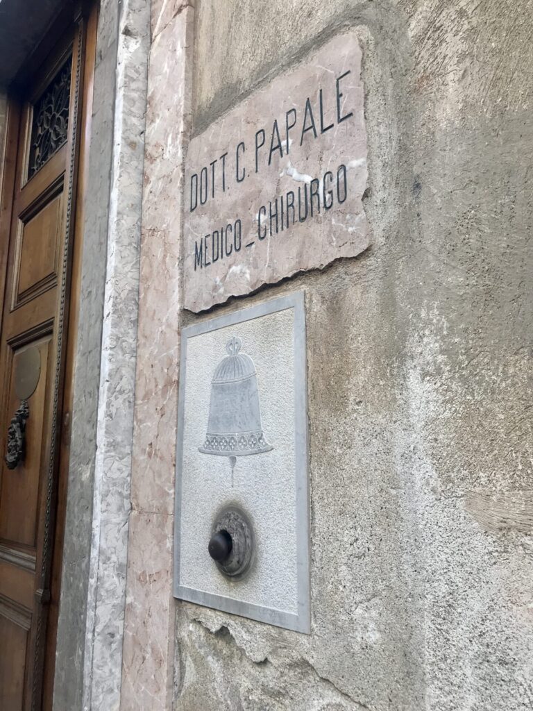 vecchio campanello