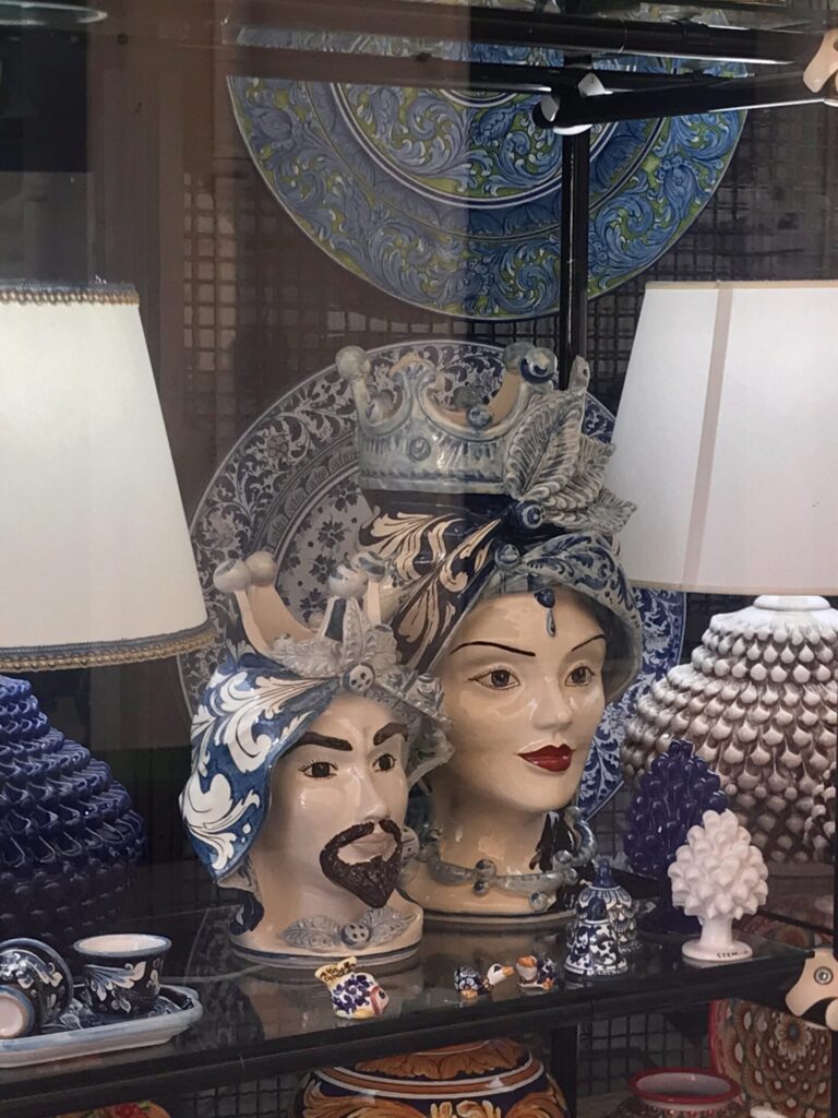 têtes siciliennes en céramique