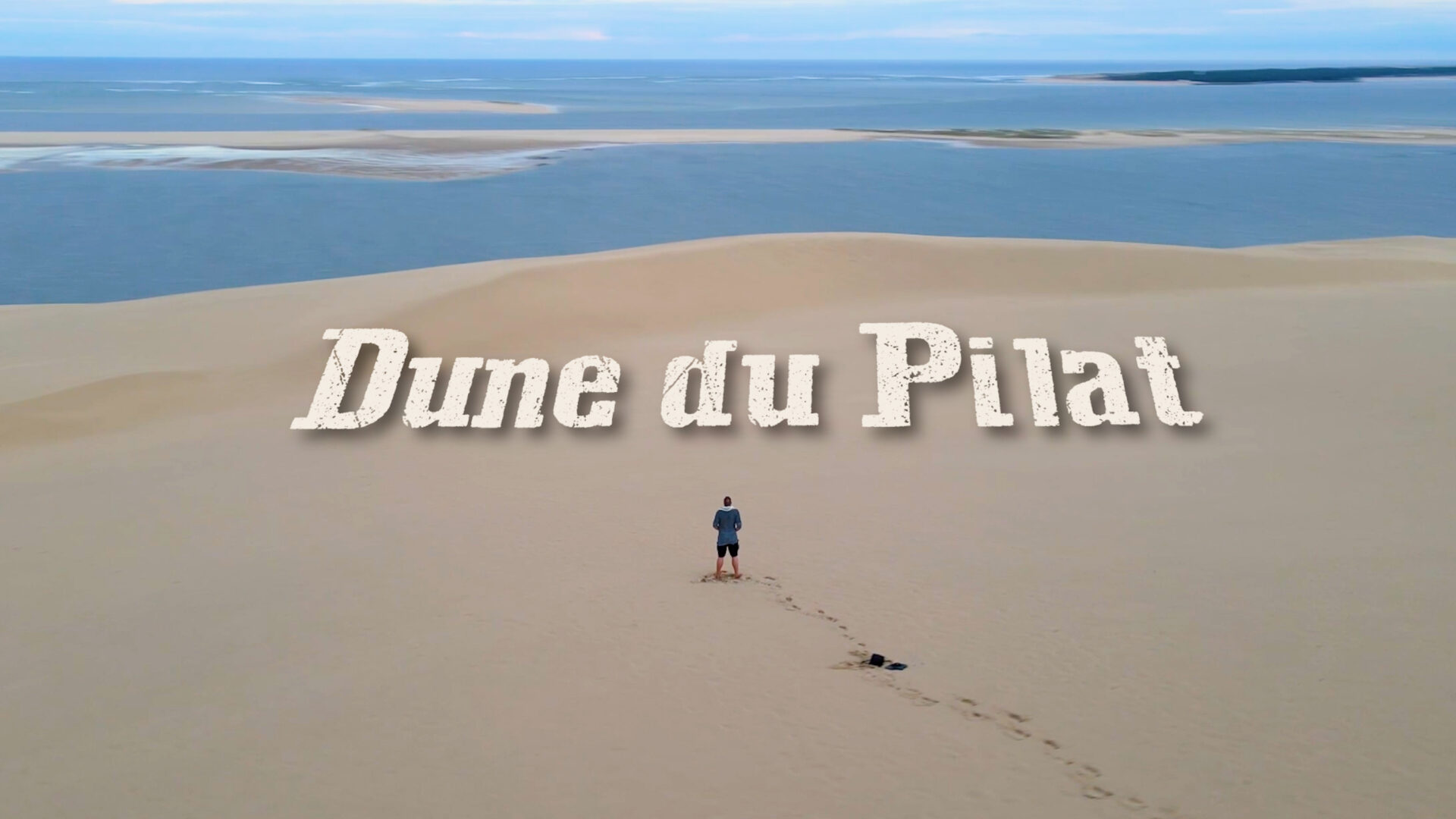 Dune du Pilat, sunrise on the largest shifting sand dune in Europe, also called Grande Dune du Pilat) on the Atlantic coast near Arcachon