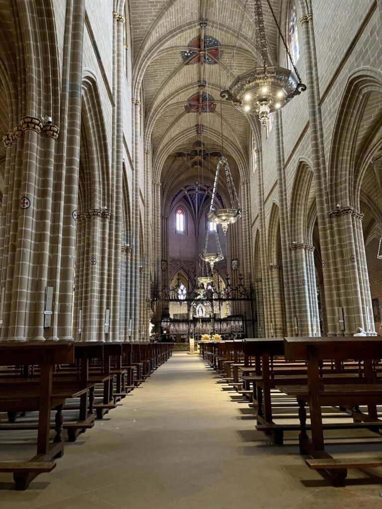 Die Kathedrale von Pamplona - Seitenschiff