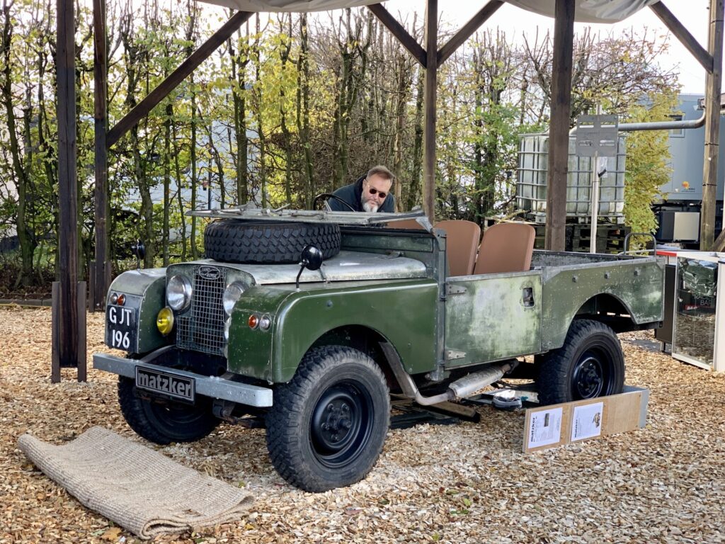 Matzker Landrover