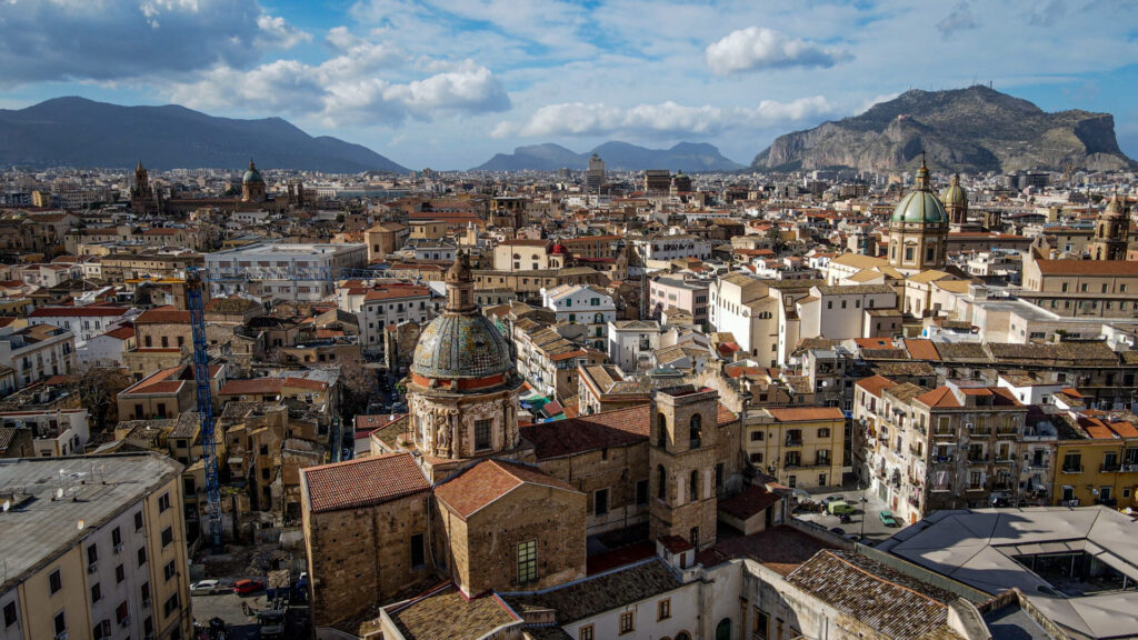 Palermo Blu, Centro Storico, Ballarò, Pallazzo Vertrano, Casa Vacanza