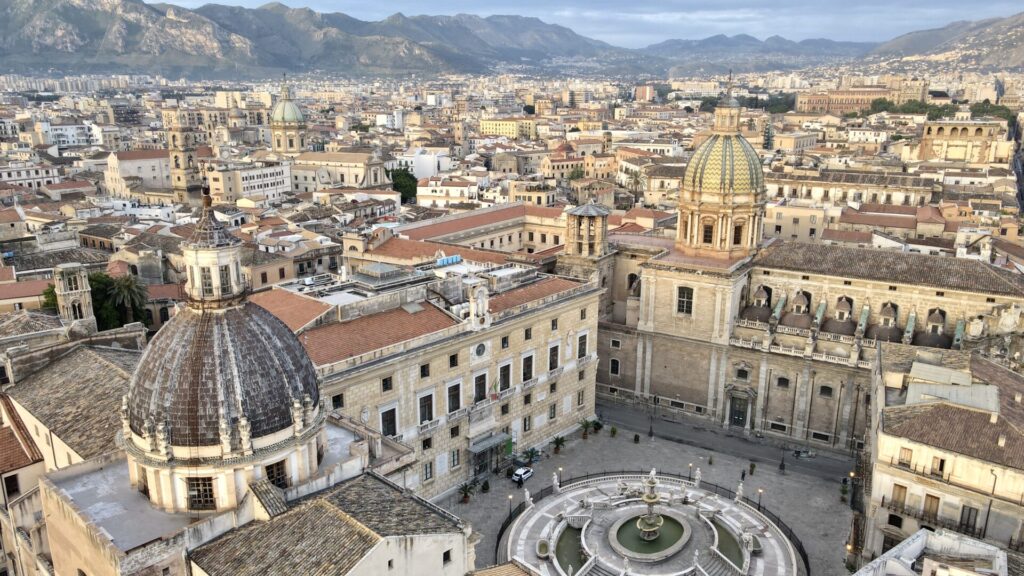 Palermo old town: 