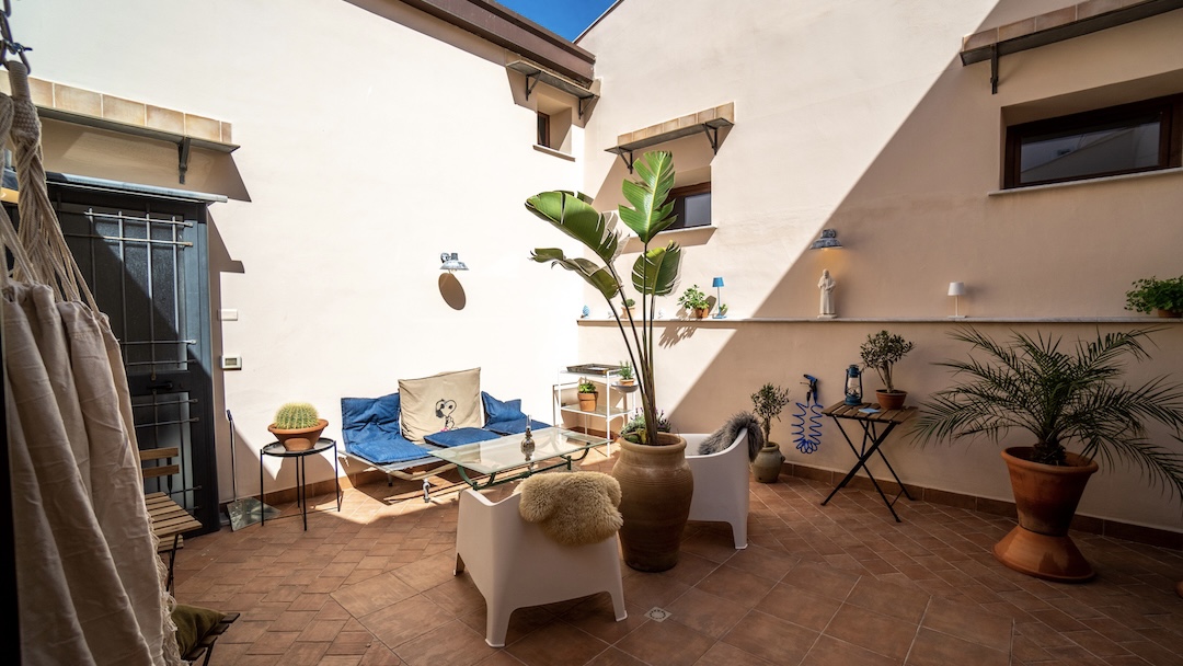 Terrasse, Atrium, Palermo Blu, Centro Storico, Ballarò, Pallazzo Vertrano, Casa Vacanza