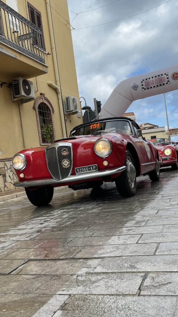Targa Florio, Langstreckenrennen in Sizilien, schaffen von Vincenzo Florio