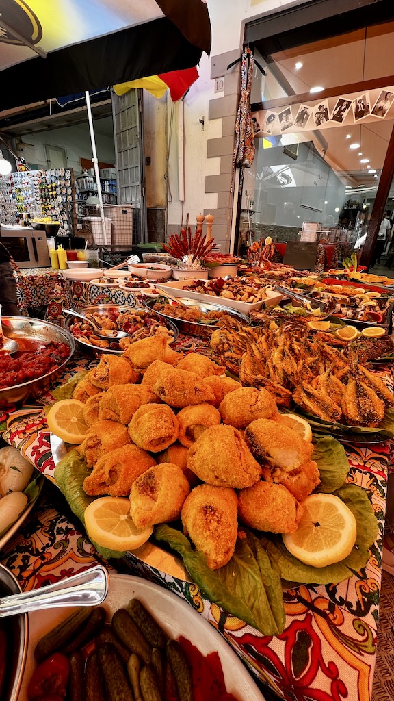 Street Food: Frittiertes auf dem Ballarò